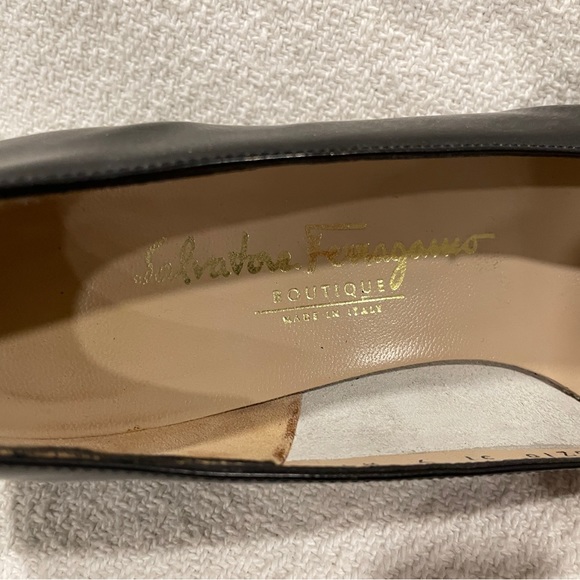 2 pairs Salvatore Ferragamo 9 AAAA Black Heeled Shoes - Picture 13 of 13